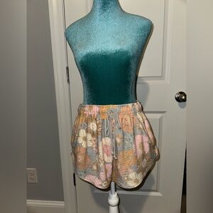 Floral print shorts 🧡🩷💛